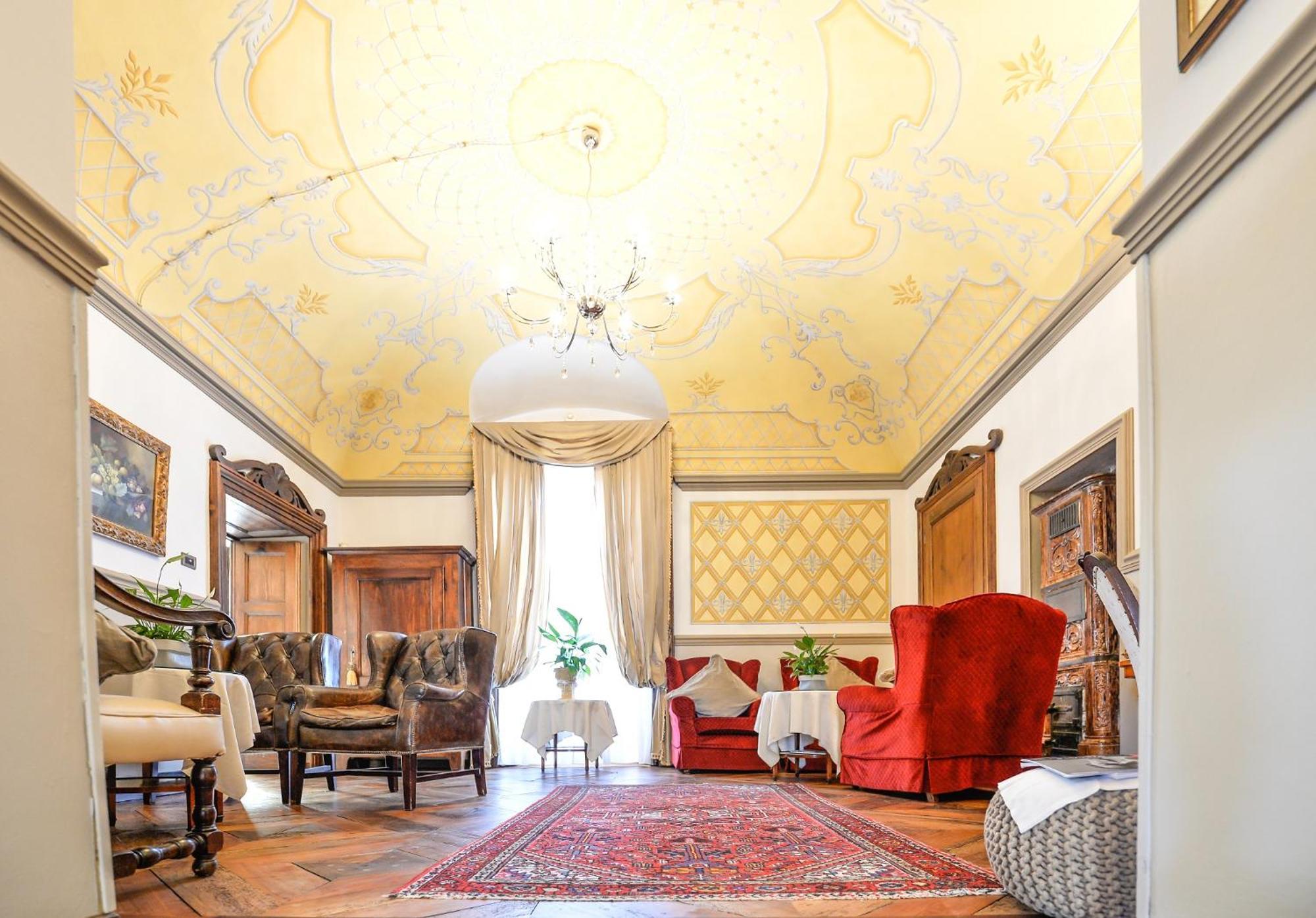 Hotel Villa Beccaris Monforte dʼAlba Extérieur photo